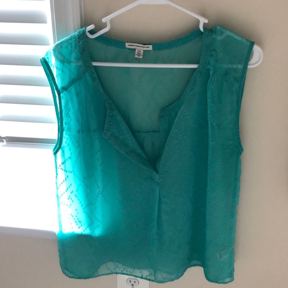 Very Cute Sheer Top! View 4